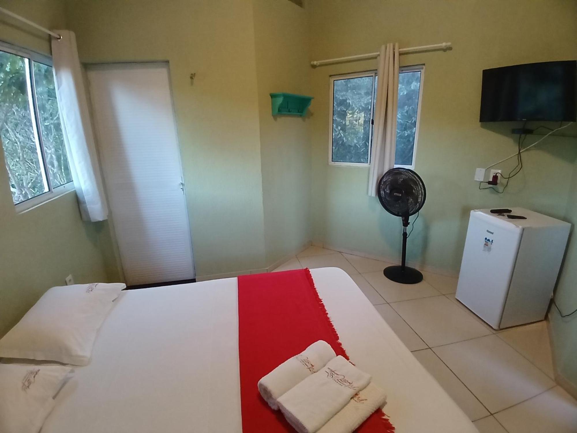 Pousada Monte Das Candeias Guaramiranga Exteriör bild
